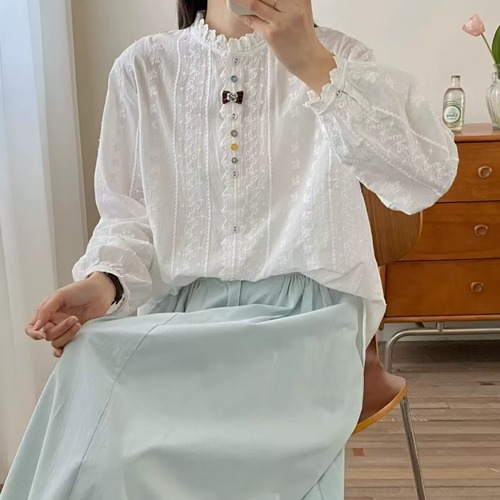 2色/スタンドカラーマルチボタン刺繍ブラウス ・11945