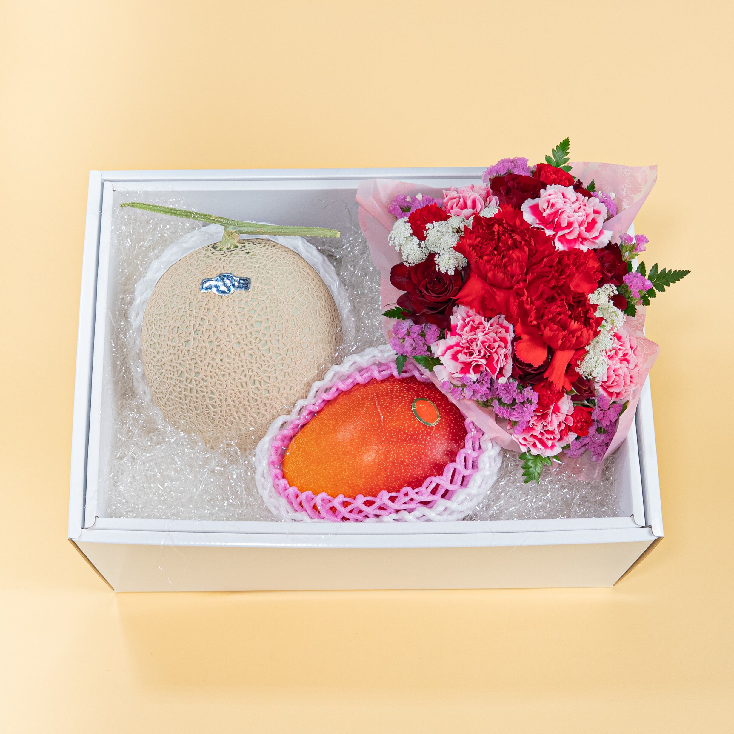 母の日プレゼント メロン・マンゴー・お花