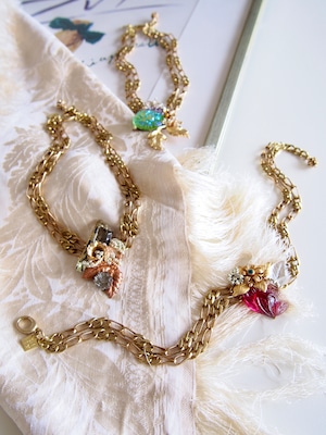 " Lily collage choker"【 Le jardin secret 】