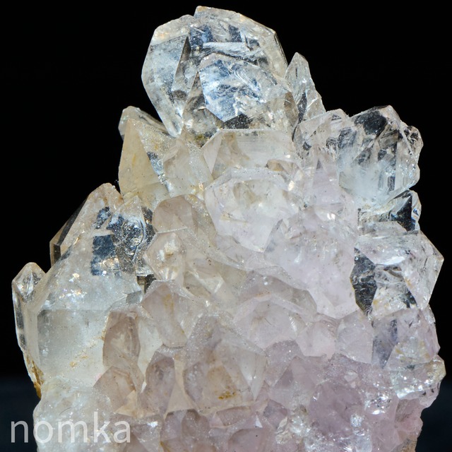 【超稀少】ローズクォーツ ミニクラスターAA台付 (ブラジル産)16.6g ngem-0070