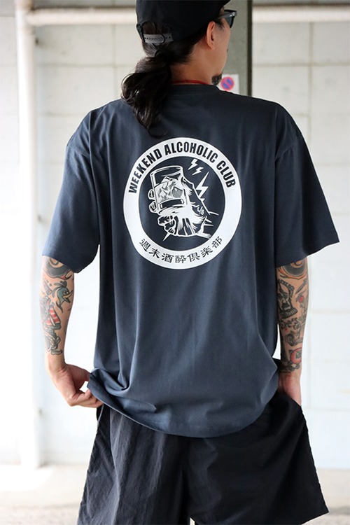 SLINK (スリンク) "WEEKEND ALCOHOLIC CLUB Circle Logo S/S Tee"(N.NVY)