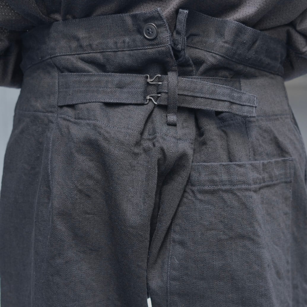 COMOLI(コモリ) / ブラックデニムオーバーパンツ- BLACK-(C03-03002