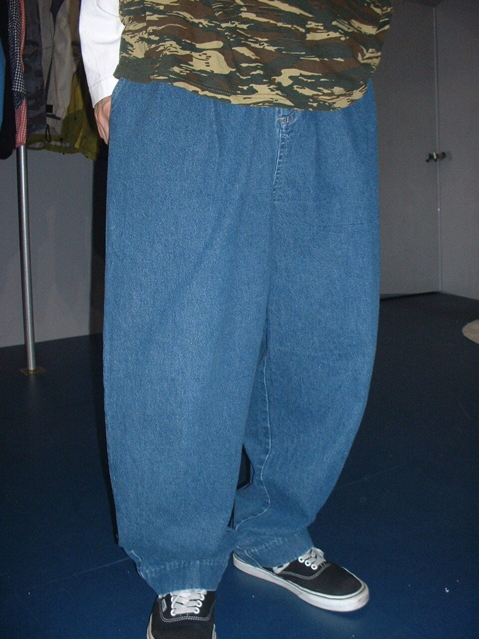 super baggy two tuck denim pants | downtwin