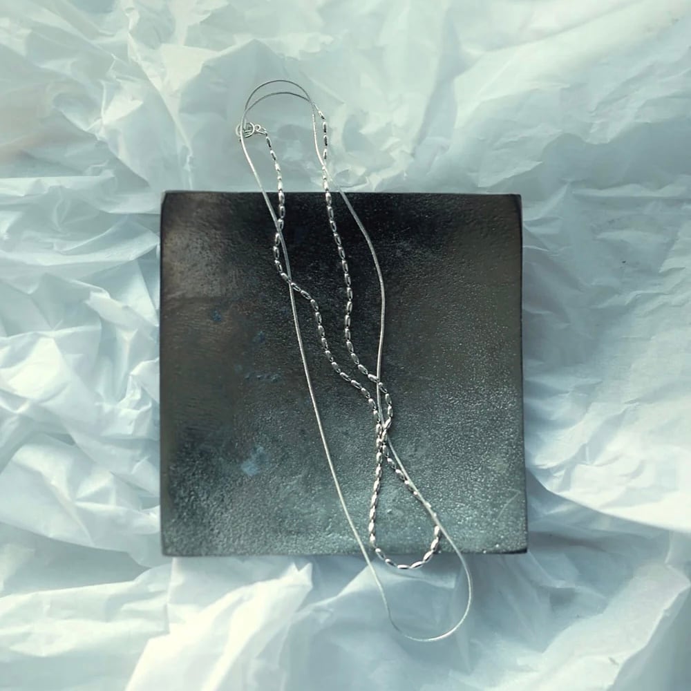 【 CHIGNON 】ロング2チェーンマンテルネックレス