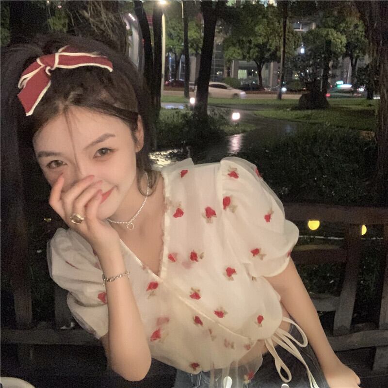 サマーメッシュFlowerデザイン Vネックシャツ ショートスリーブ 大人ガーリー スウィート キュート カジュアル 夏物 フラワーデザイン クレセントシティ72581505895