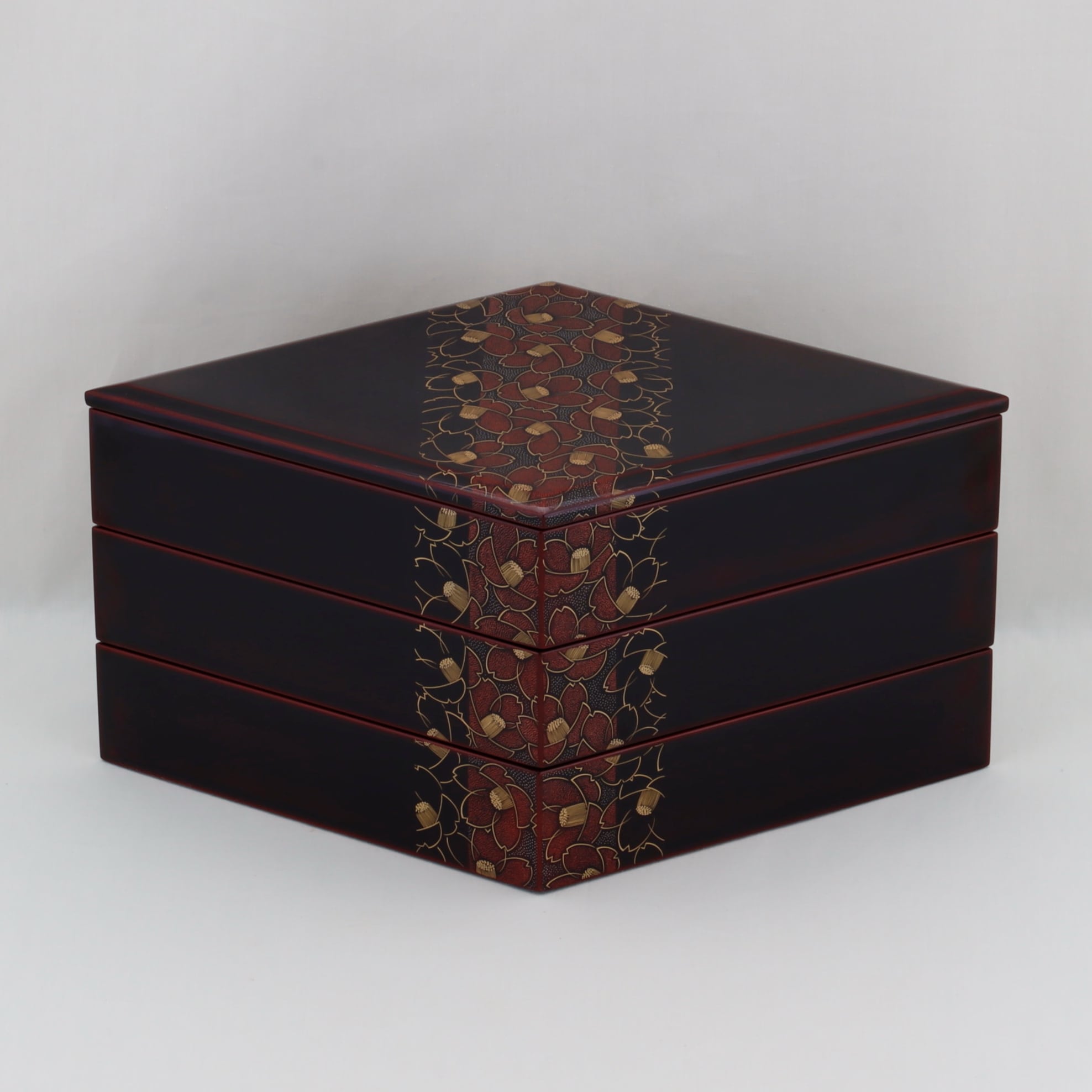 1200 輪島塗／菱形三段重／平台付 | 輪島塗 加藤漆器店 公式オンライン