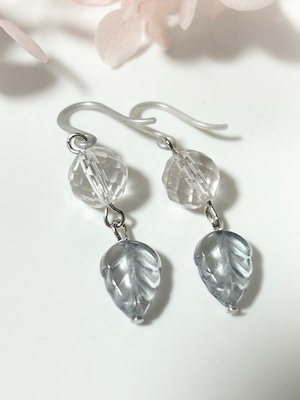 カット水晶・リーフビーズ(ブルー)ピアス カット水晶・リーフビーズ(ブルー)ピアス