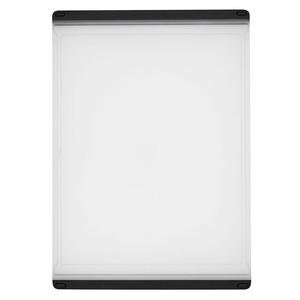【数量限り】OXO オクソー まな板 カッティングボード 樹脂製 Lサイズ 26.4×37.5cm 食器洗浄 乾燥機 対応 漂白剤 使用可 滑り止め付き 水分をキャッチする溝 両面使える