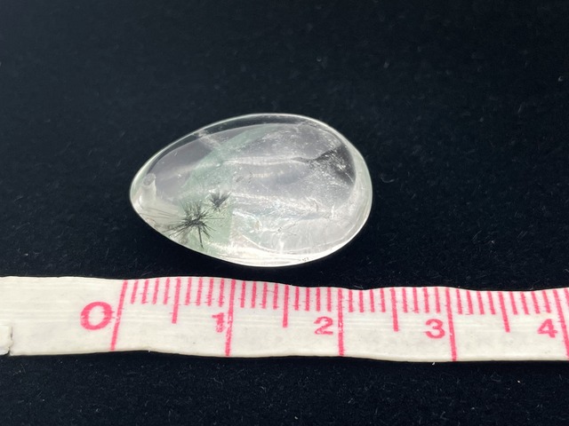 ペンダントトップ素材（グリーンファントムルチルクォーツ）