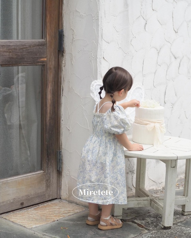 【取寄】淡いブルーがおしゃれで夏らしいお上品なワンピース