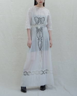 1940s vintage lace dress