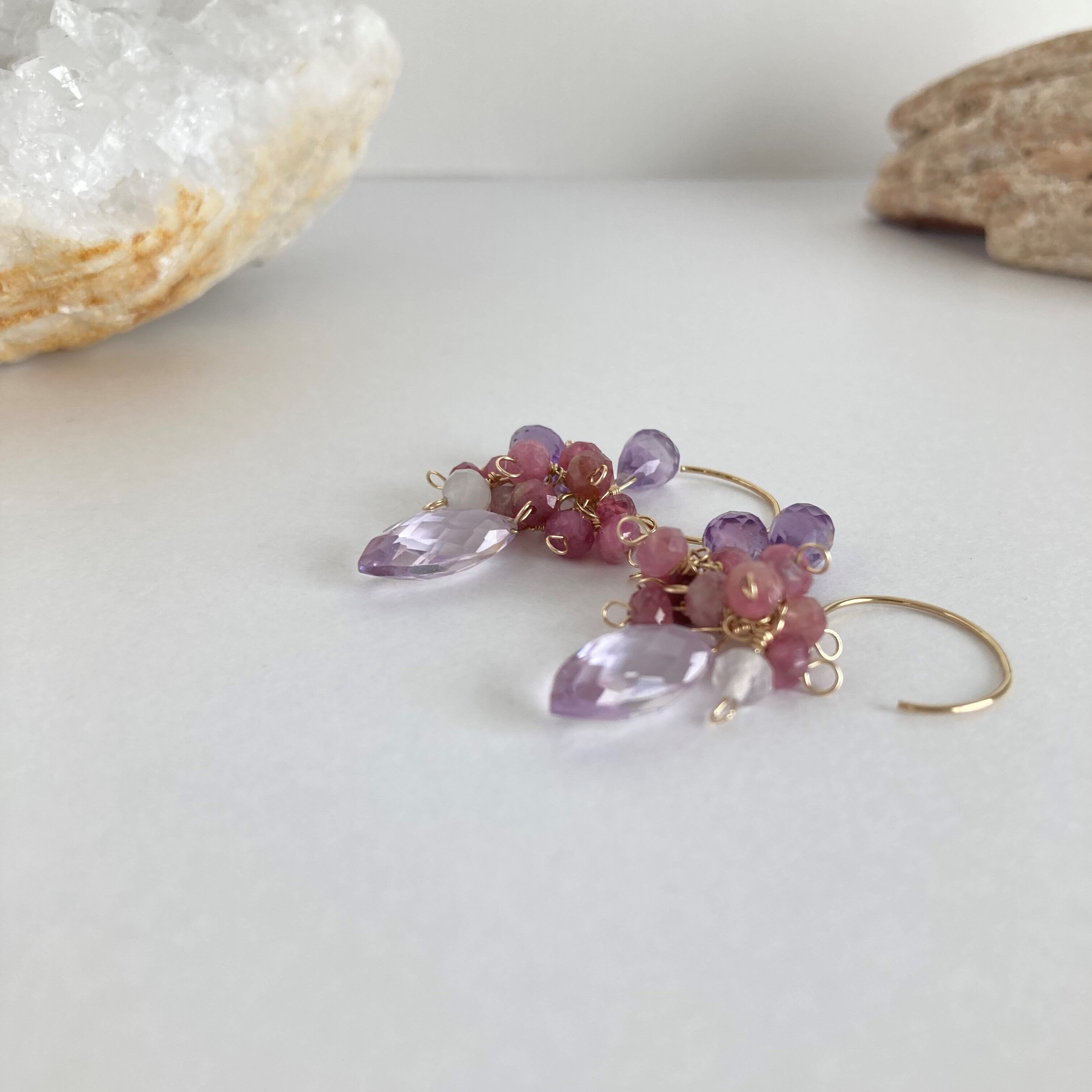 ピンクトルマリンを散りばめた ラベンダーアメジスト ピアス