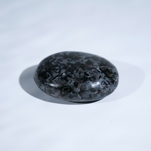 インディゴガブロ ミスティックマーリナイト / パーム パームストーン 握り石【3】