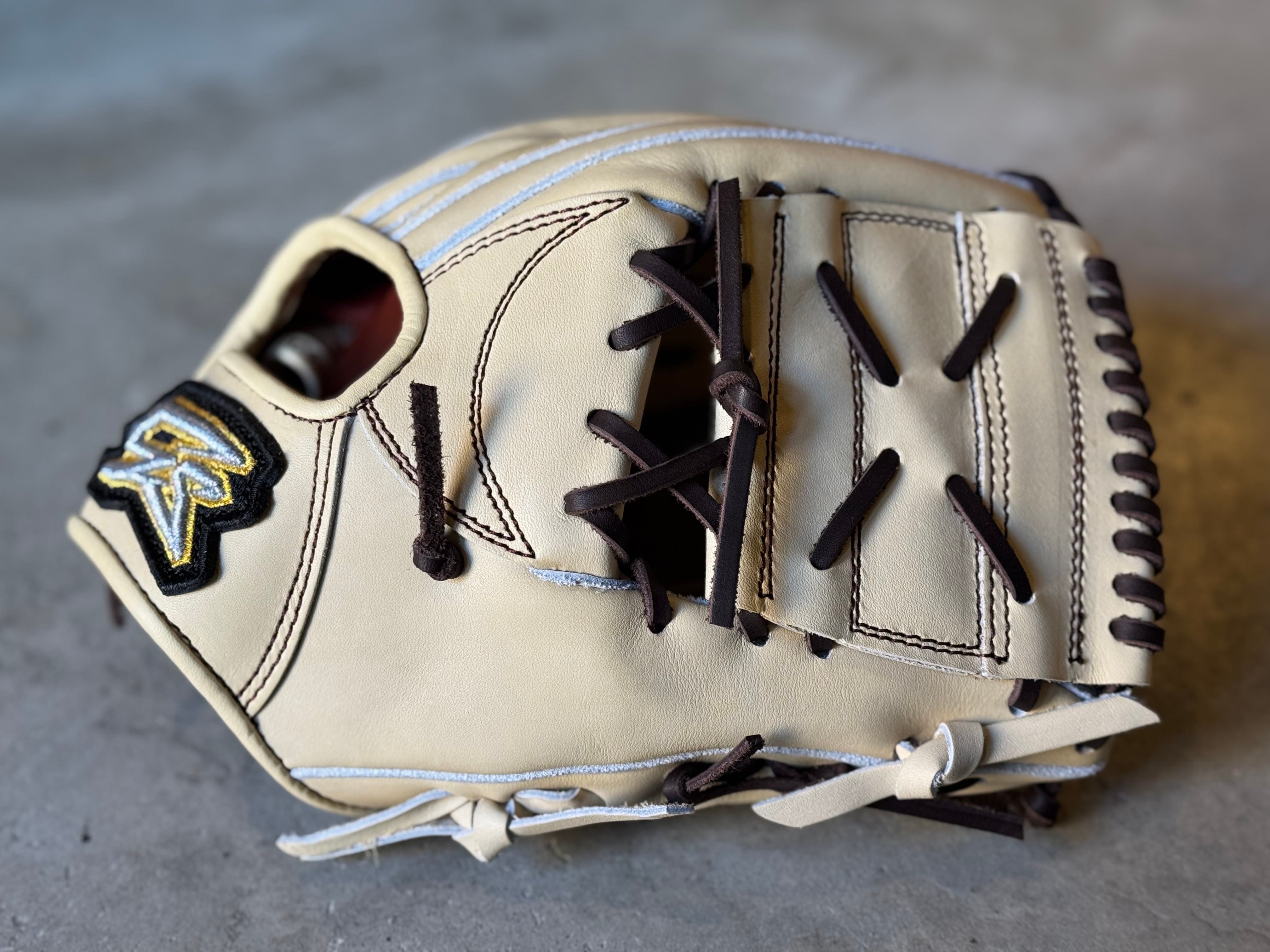 限定モデル【GS】軟式用グローブ 内野手当て挟み型5ミリアップ