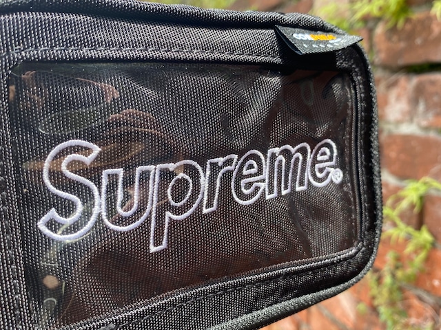 Supreme 19AW SMALL ZIP WALLET POUCH BLACK 42.5JF6635
