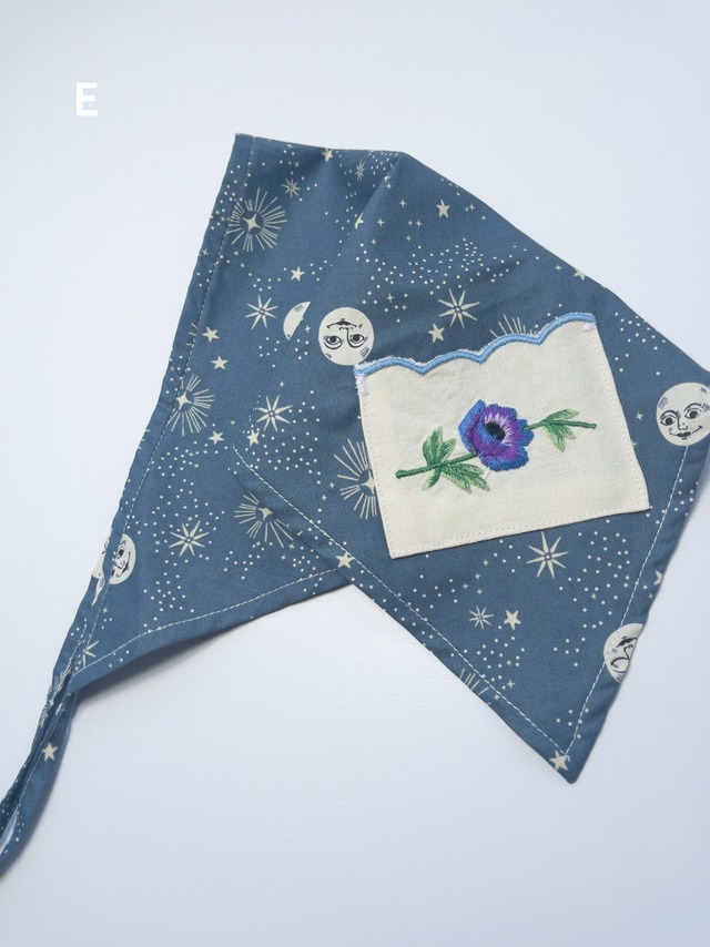 《即納》Nellie Soo / triangle bandana
