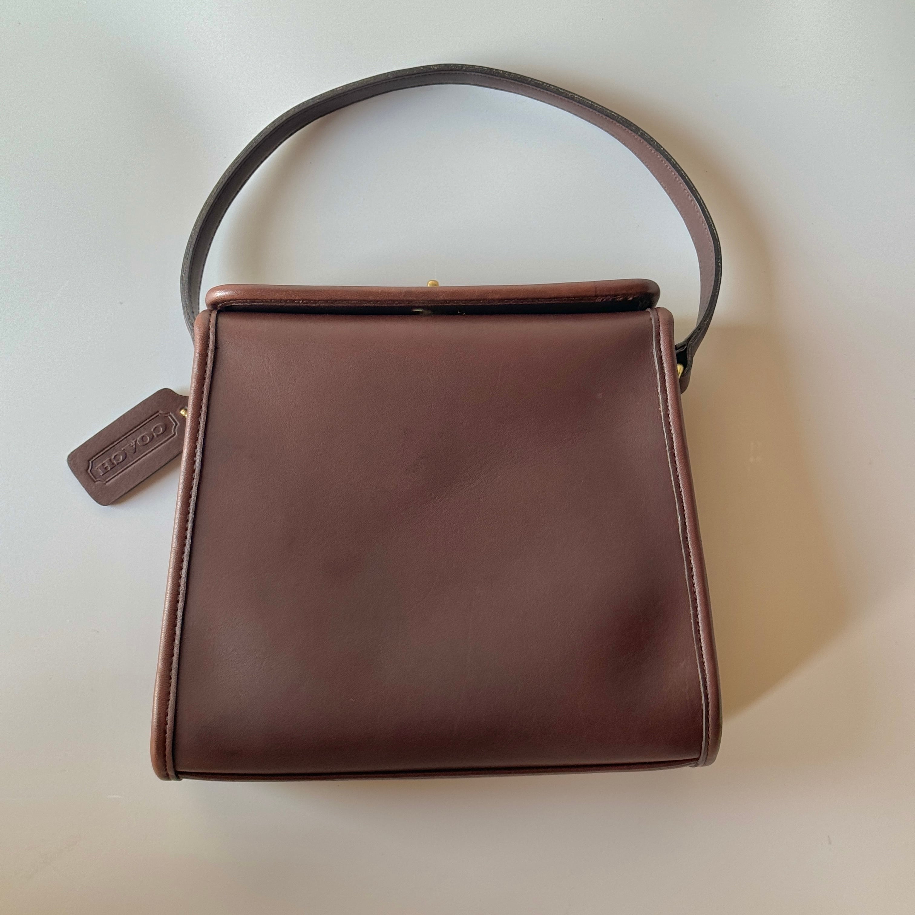 クリーニング済 old coach 9043 Geometric Bag USA Vintage Coach 9043 Geometric Bag '97 | ONE VINTAGE