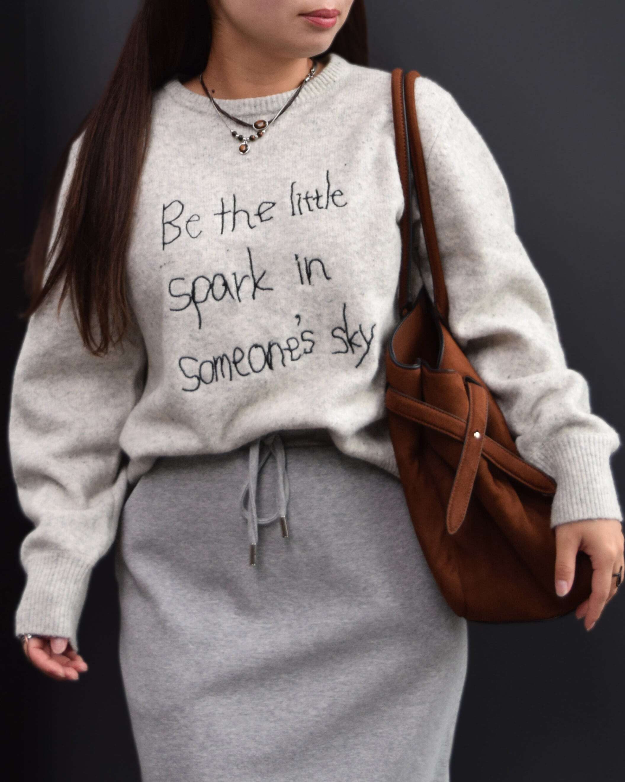 ROSIEE 】手書き風ロゴ刺繍ニット | valance 福井｜レディース