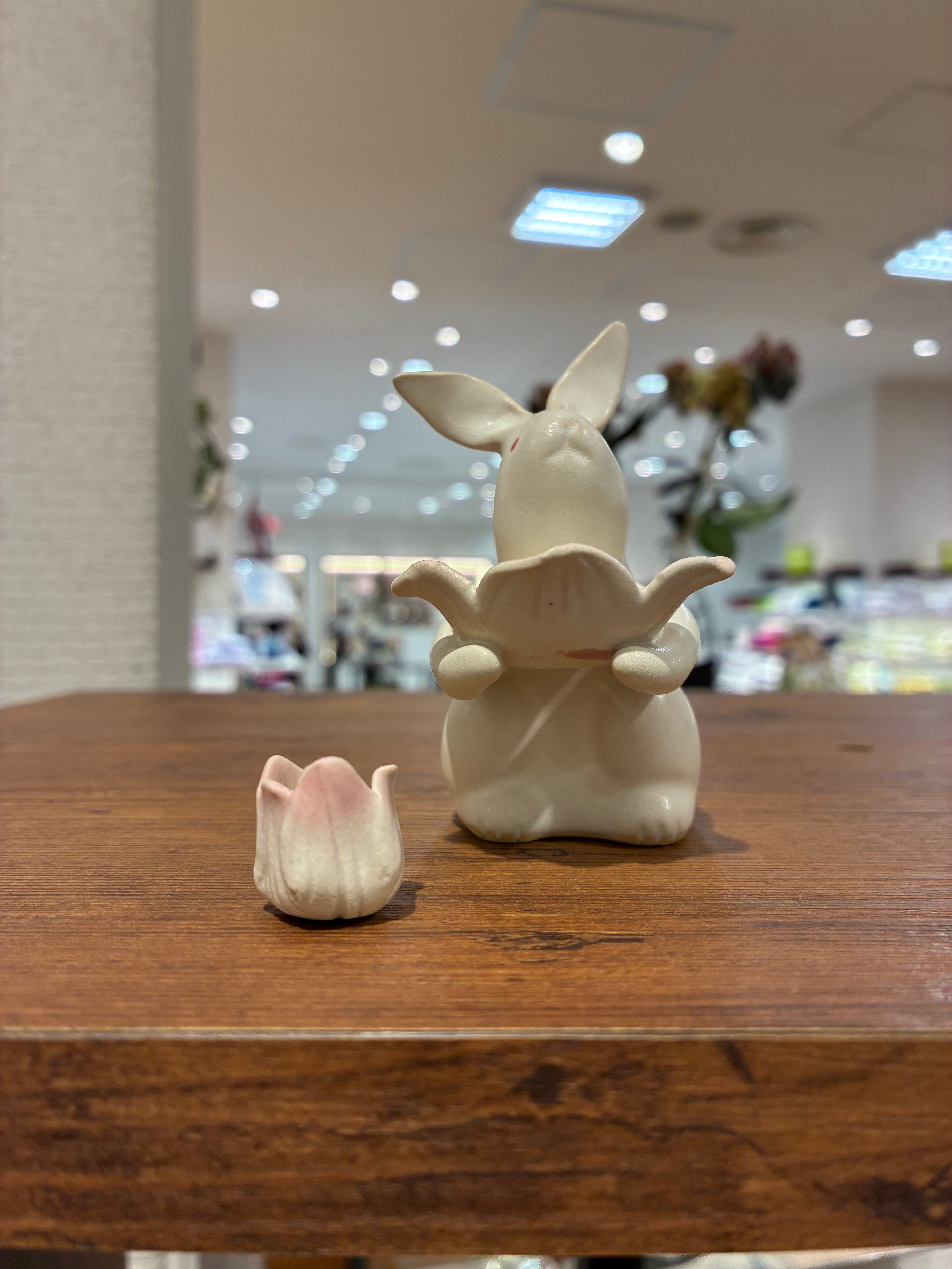 26夏】うさぎ(高さ7.5cm)蓮花 | TSUNE;田中恒子の器 オンラインストア
