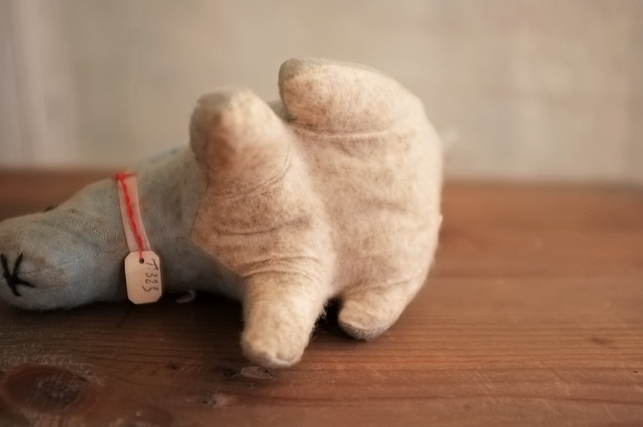 フランス 青いうさぎさんと薔薇色のリボンb ドール アンティーク