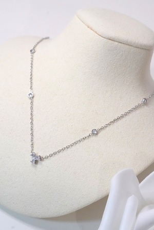 fifth mini dia necklace