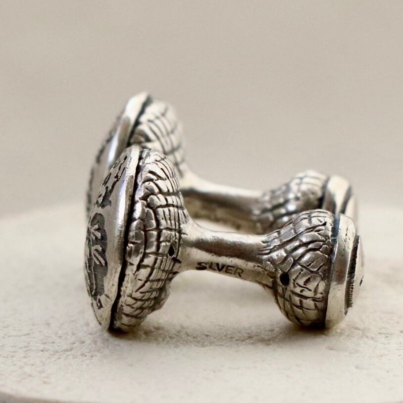 五三の桐の家紋風・カフリンクス | Onc311 Jewelry Design（オンセ