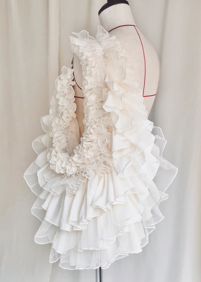 DŌRA QUAX | Ruffled Hidden Bag - MAGNOLIA