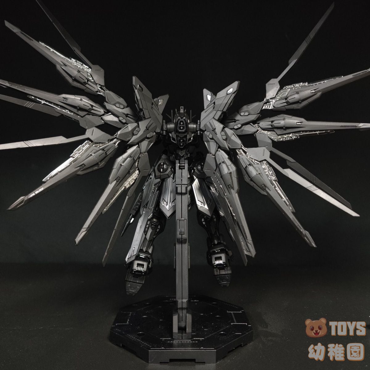 CHANGLONG/長龍】1/100 MGEX 黒い伝説 光の翼付き 組立式プラモデル