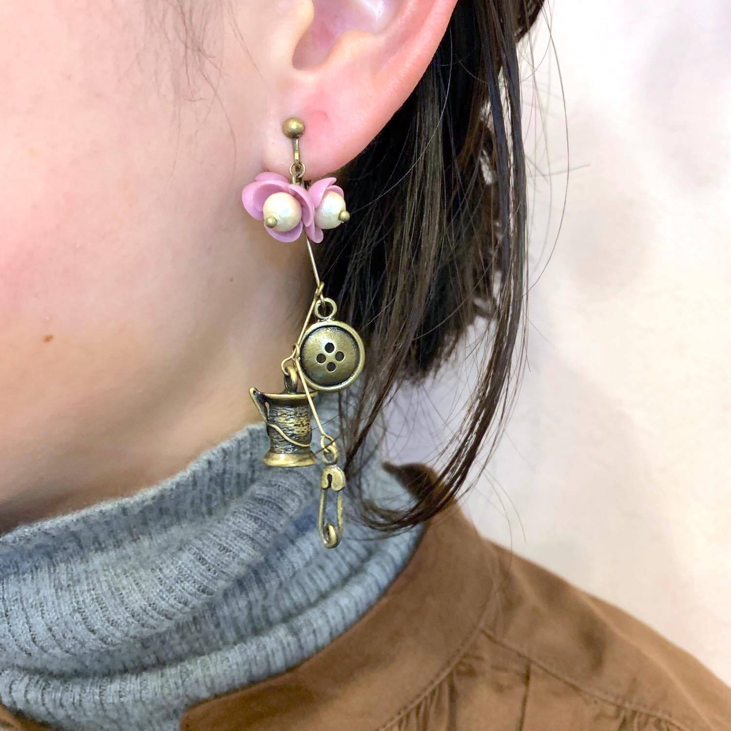 裁縫セットの〈ピアス/イヤリング〉 | Dua-アクセサリーパーツショップ