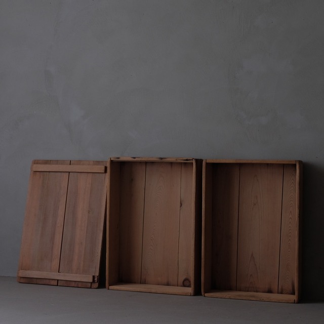 Wooden box