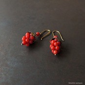 アンティークジュエリー ヴィクトリアン コーラル グレープ ピアス （ソーティングメモ付）