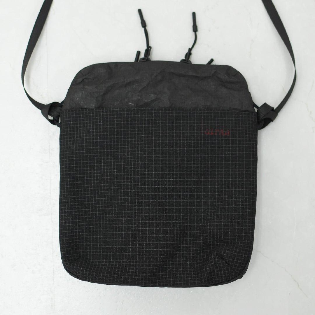 CMF OUTDOOR GARMENT [コムフィアウトドアガーメント] SMART POUCH