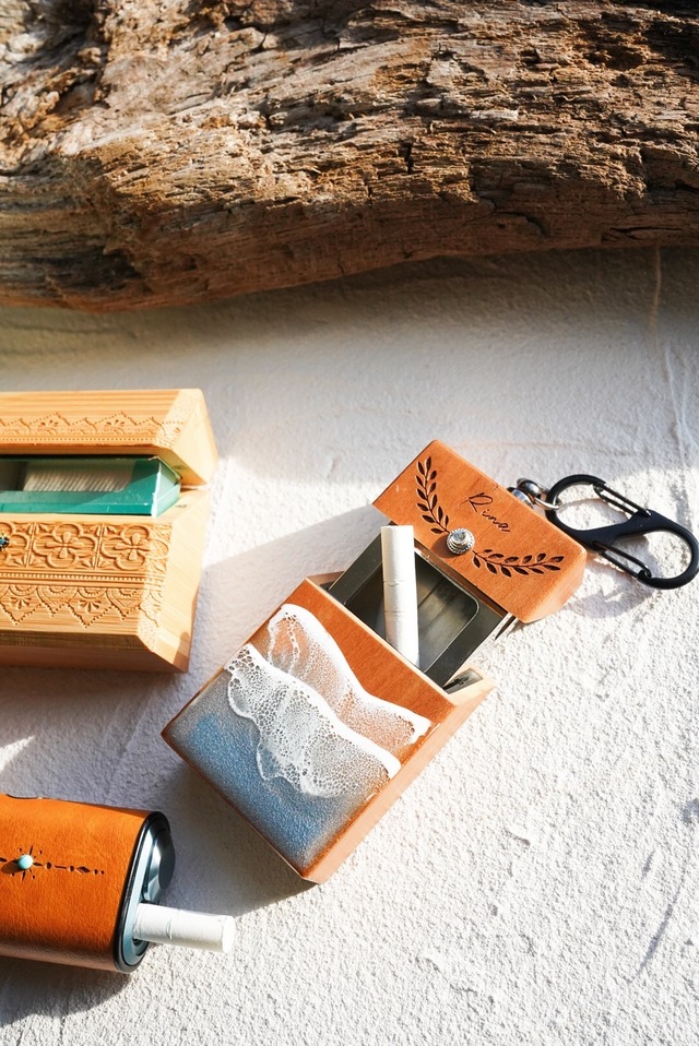 Wood portable ash tray