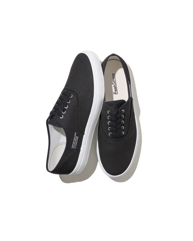 Fresh Service  CORPORATE DECK SHOES