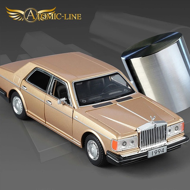 Rolls-Royce シルバースパー 1/32 ミニカー 全4色 ライト点灯 エンジンサウンド 模型 合金モデル ジオラマ