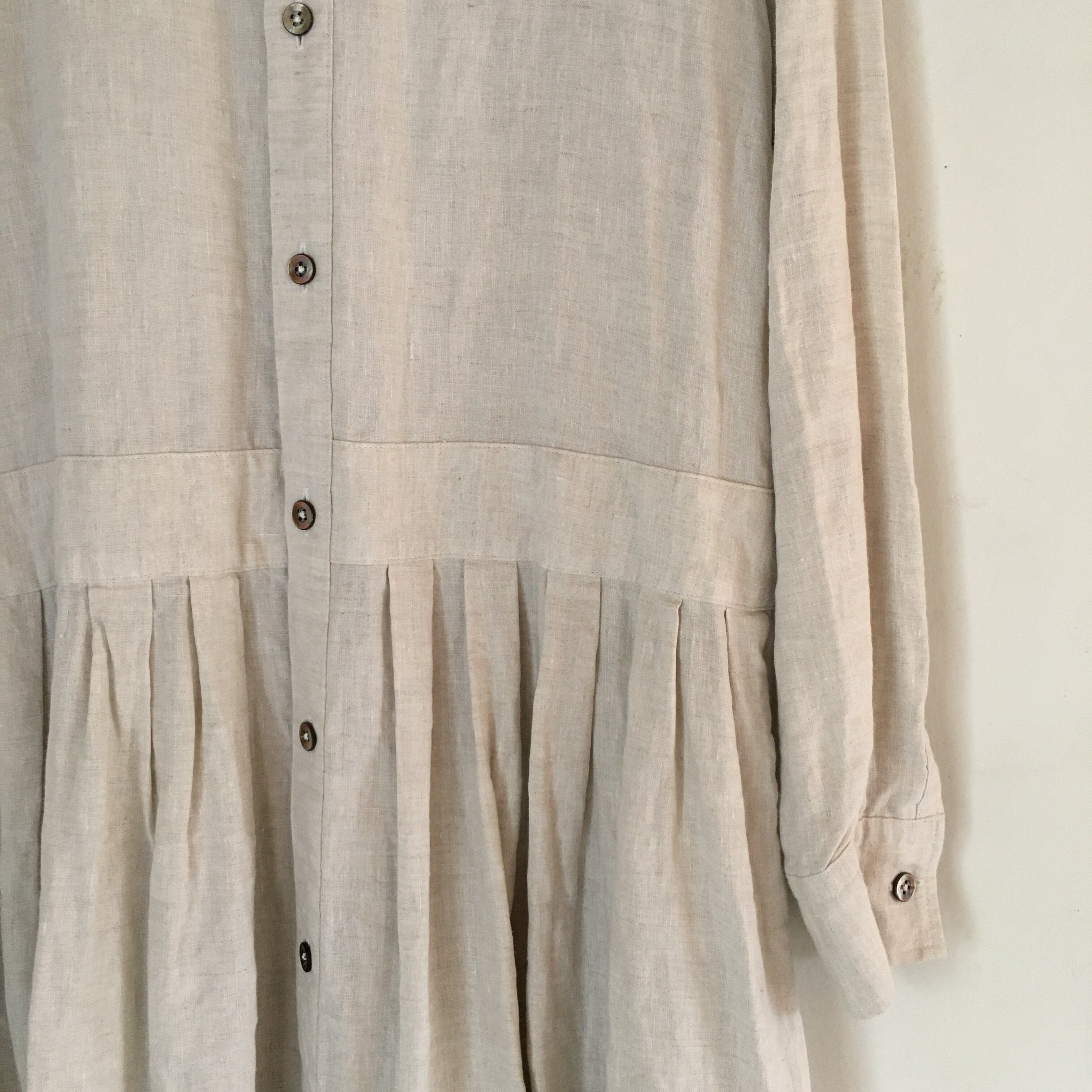 チビ襟スタンダードワンピース 長袖 薄リネン Sa-Rah | 歩音 -あるね- 