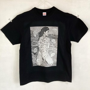 She Shell (Black) tee men's M, L, XL