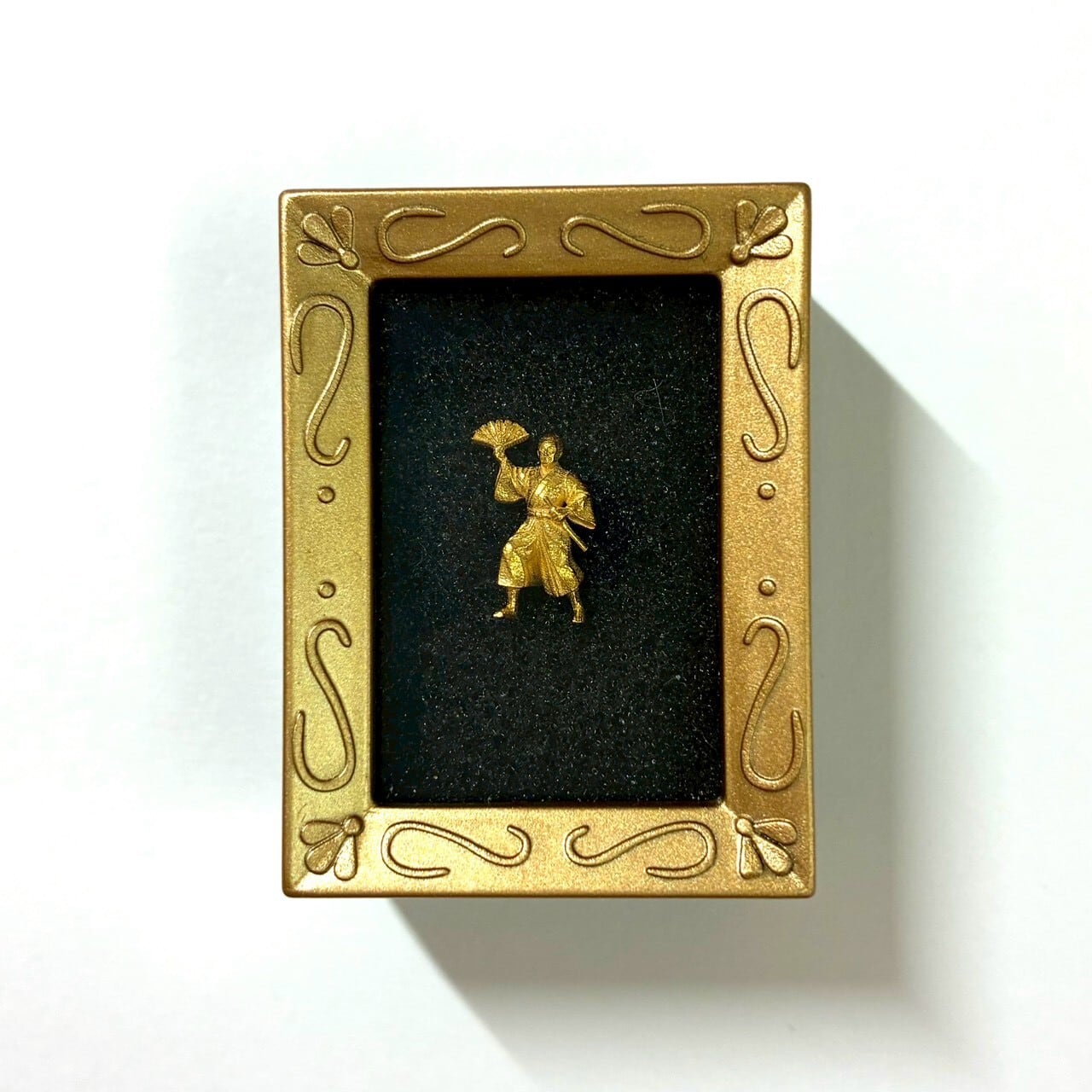 純金の織田信長像 約1グラム 純金の偉人シリーズ | JUNGOLD【純金の世界】