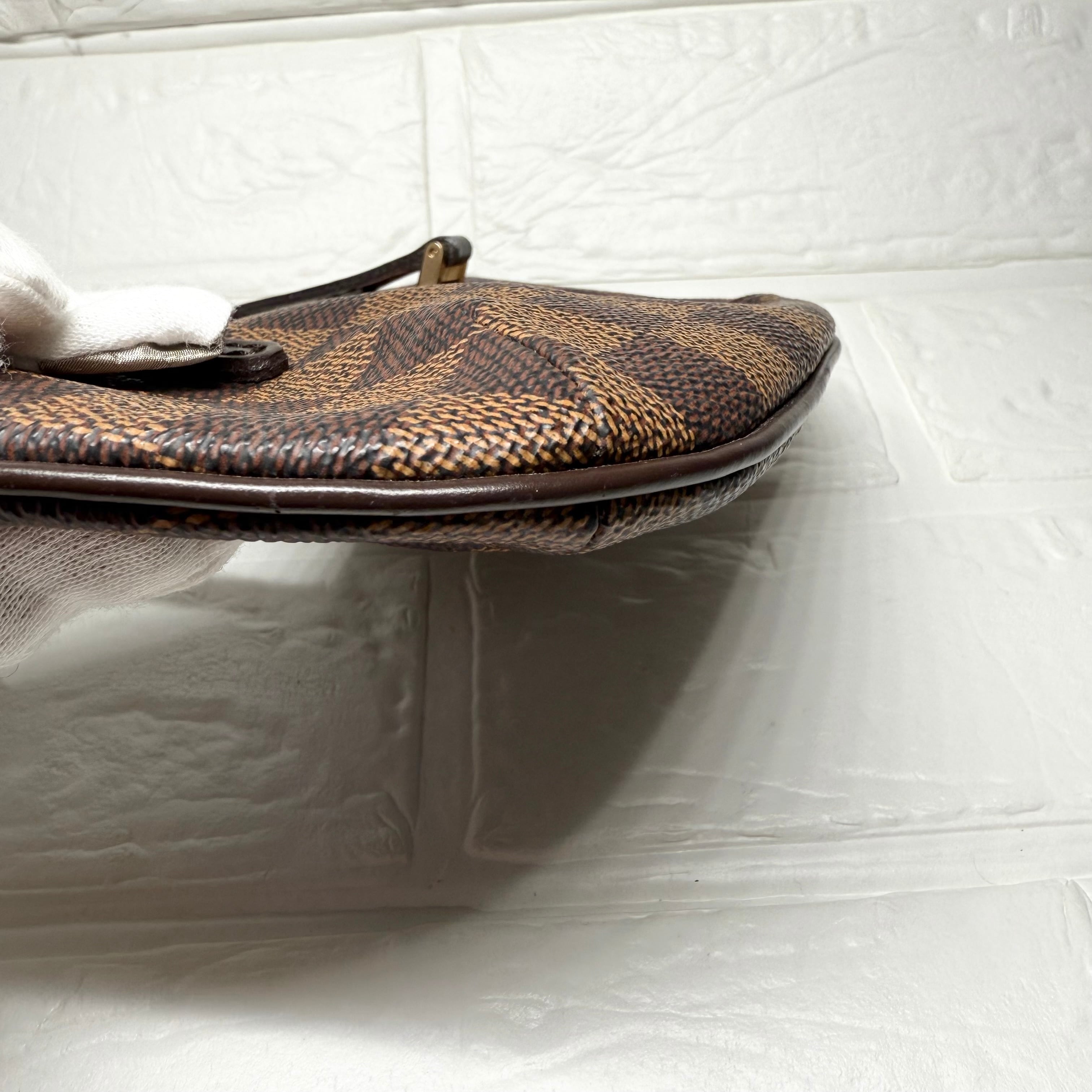 ルイヴィトンダミエ マノスクGM 付属ポーチ ミニポーチ 2個持ち