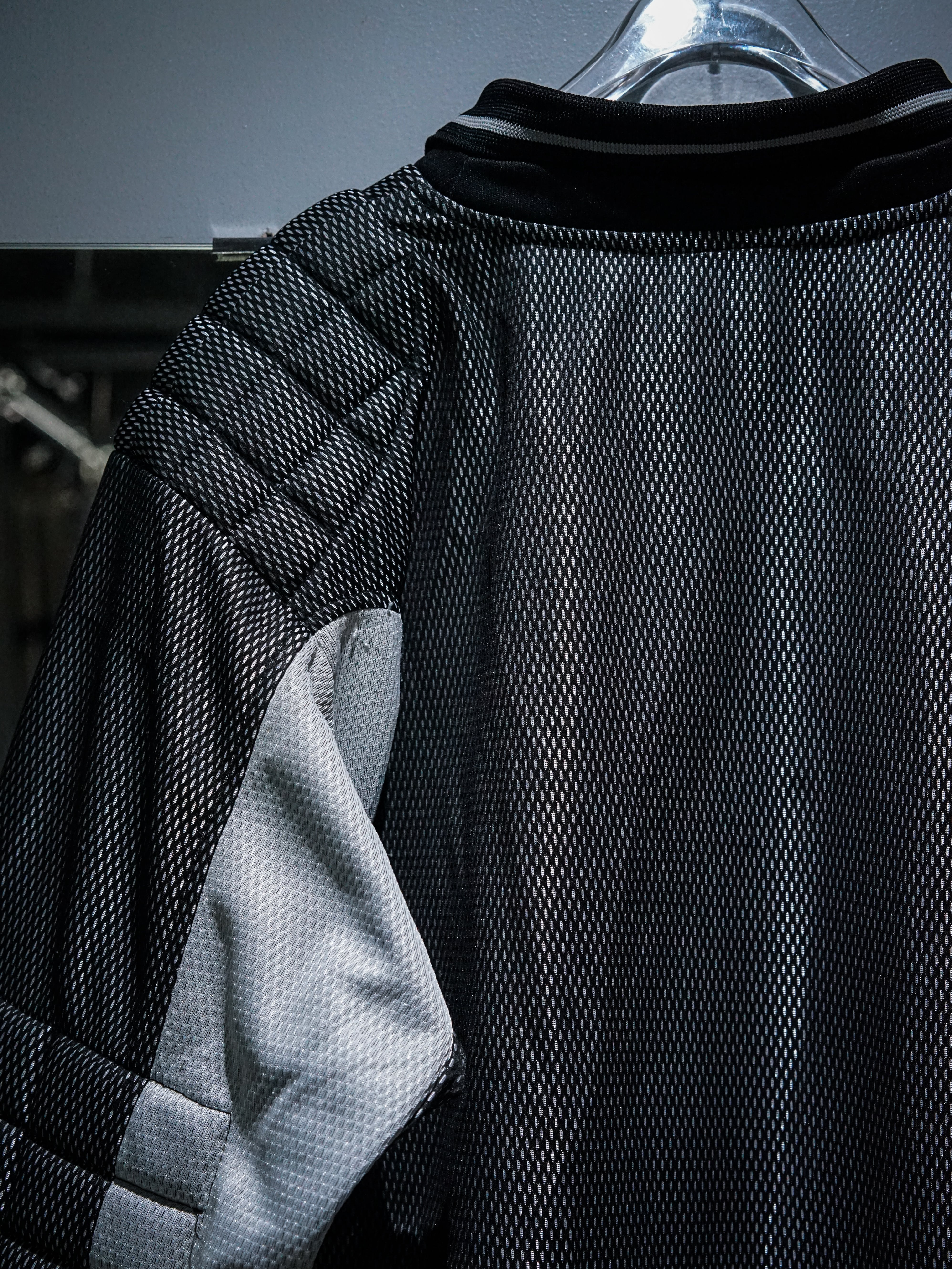 add (C) vintage】Metallic Color Loose Goalkeeper Game Shirt | Caka