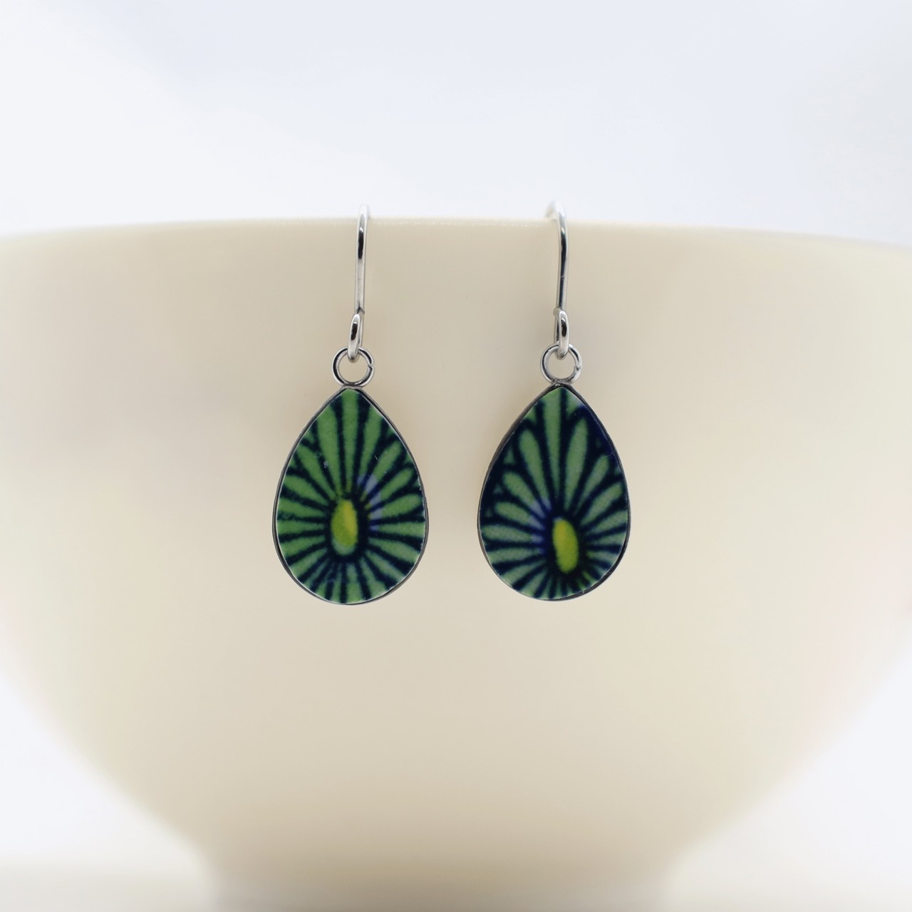 Framed earrings4