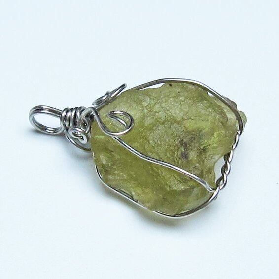 リビアングラス ペンダント 一点物 メール便可 112-13814