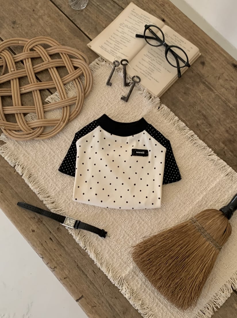 予約【seenii】Dot Raglan Tee (black)