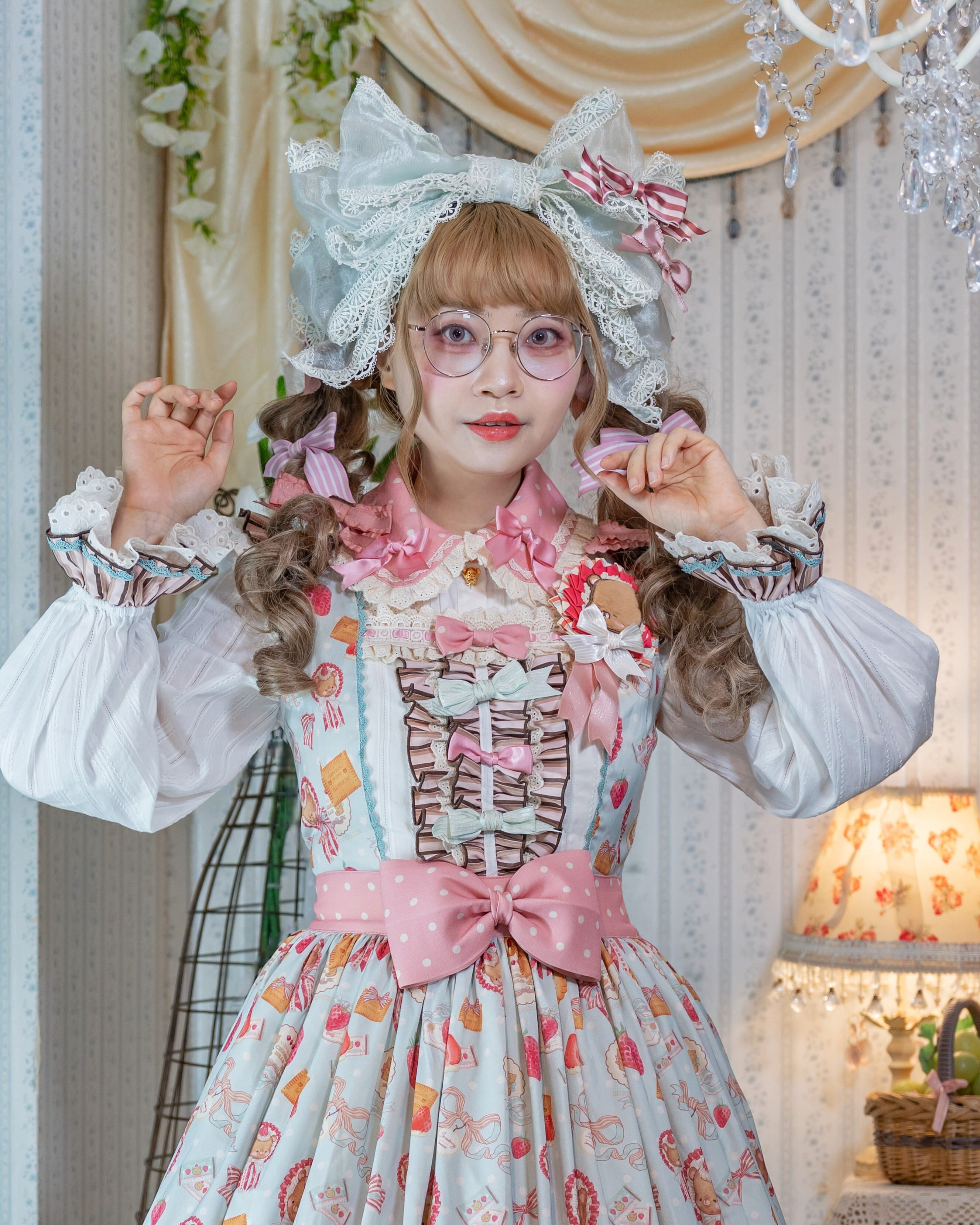 新宿店先行受注予約】TEDDY STRAWBERRY LABEL はしごリボンブラウス