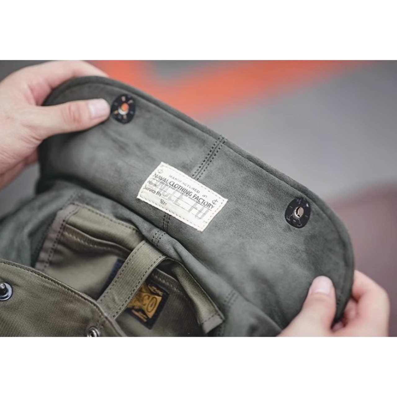 ミリタリーロゴキャンバスショルダーバッグ 10091