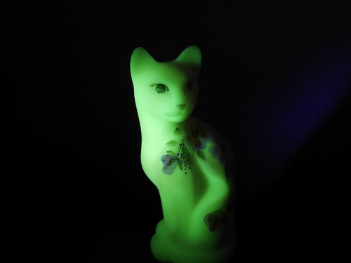 FENTON 　Glass　フェントン　ウランガラスの猫　　