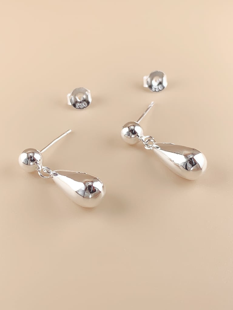 L. drop（Silver 925） | at3 | あなたの魅力を引き出すアクセサリー