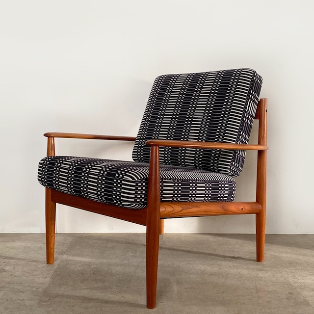 Model 118 Easy chair by Grete Jalk for France & Son / CH083