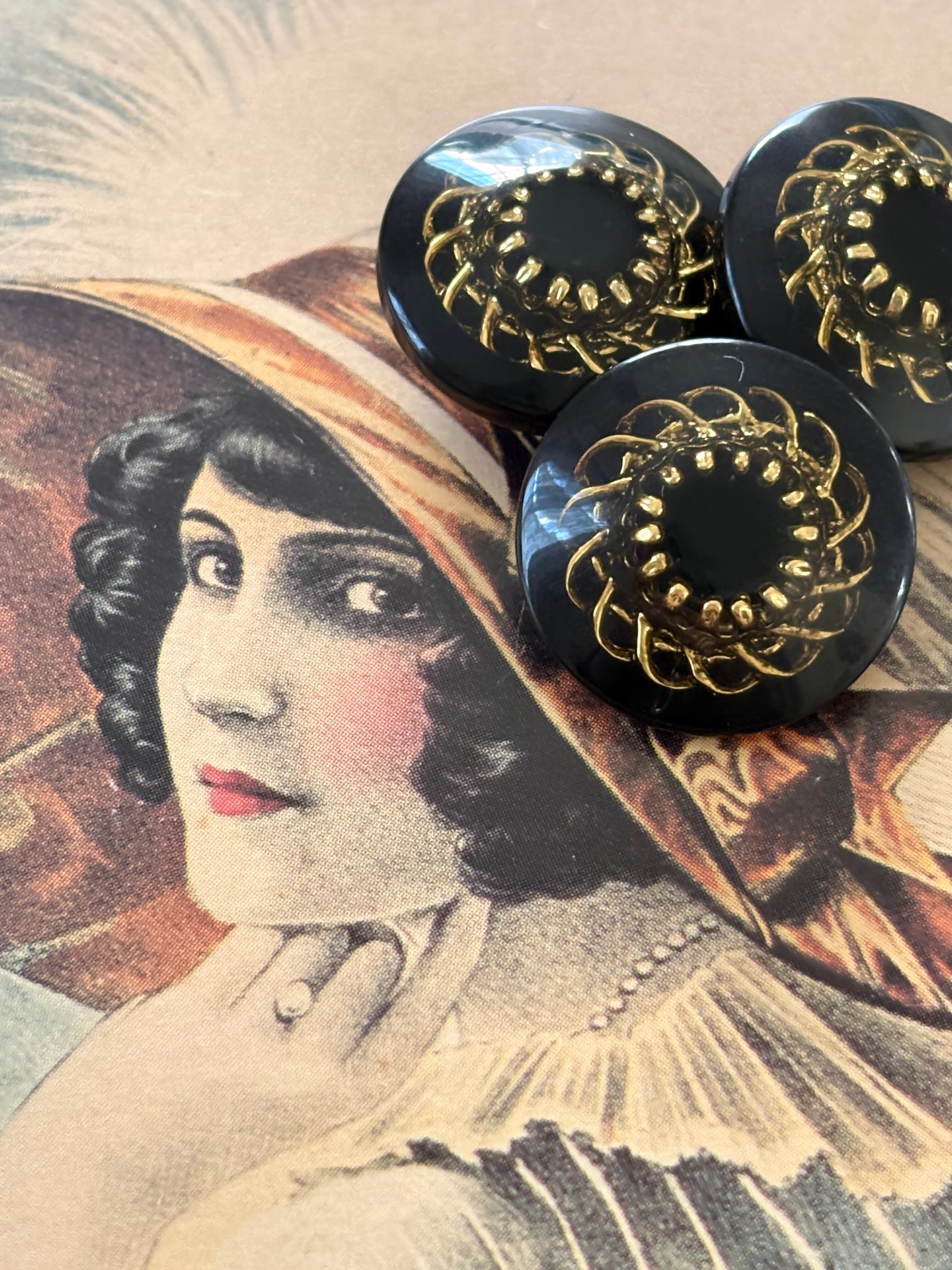 20mm Japanese ヴィンテージ ボタン ブラック×ゴールド 樹脂ボタン 昭和レトロ アクセサリーパーツ 装飾材 カルトナージュ