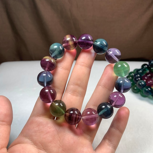 7.レア✩可愛いグラデーションフローライトブレスレット